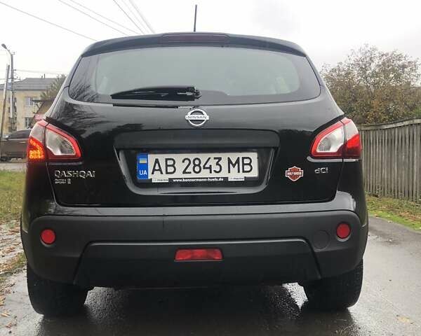 Черный Ниссан Кашкай, объемом двигателя 1.5 л и пробегом 224 тыс. км за 12000 $, фото 7 на Automoto.ua