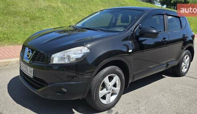 Черный Ниссан Кашкай, объемом двигателя 2 л и пробегом 210 тыс. км за 11500 $, фото 7 на Automoto.ua
