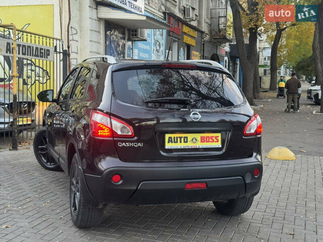 Черный Ниссан Кашкай, объемом двигателя 2 л и пробегом 229 тыс. км за 12999 $, фото 8 на Automoto.ua