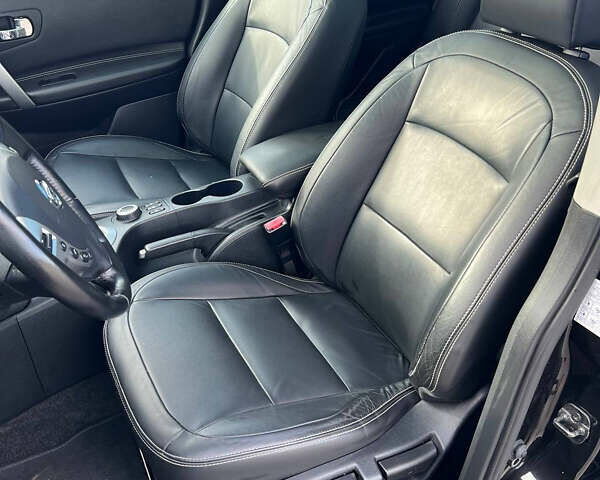 Чорний Ніссан Кашкай, об'ємом двигуна 2 л та пробігом 240 тис. км за 12900 $, фото 60 на Automoto.ua