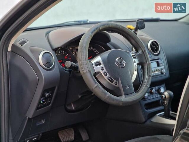 Чорний Ніссан Кашкай, об'ємом двигуна 1.6 л та пробігом 158 тис. км за 9990 $, фото 41 на Automoto.ua