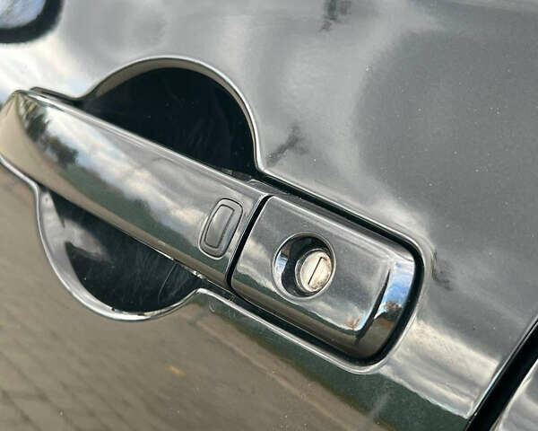 Чорний Ніссан Кашкай, об'ємом двигуна 2 л та пробігом 240 тис. км за 12900 $, фото 45 на Automoto.ua