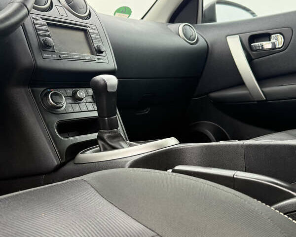 Чорний Ніссан Кашкай, об'ємом двигуна 1.6 л та пробігом 178 тис. км за 12200 $, фото 41 на Automoto.ua