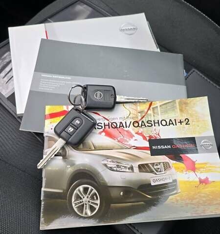 Черный Ниссан Кашкай, объемом двигателя 2 л и пробегом 202 тыс. км за 12500 $, фото 16 на Automoto.ua