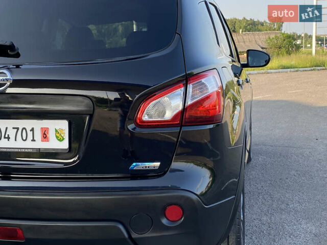 Черный Ниссан Кашкай, объемом двигателя 1.6 л и пробегом 231 тыс. км за 11700 $, фото 14 на Automoto.ua