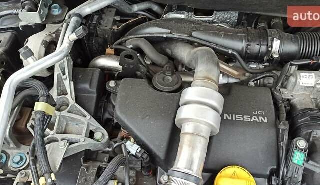 Чорний Ніссан Кашкай, об'ємом двигуна 1.5 л та пробігом 208 тис. км за 10500 $, фото 10 на Automoto.ua