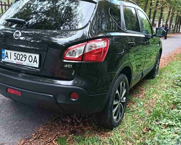 Черный Ниссан Кашкай, объемом двигателя 1.5 л и пробегом 210 тыс. км за 12500 $, фото 8 на Automoto.ua