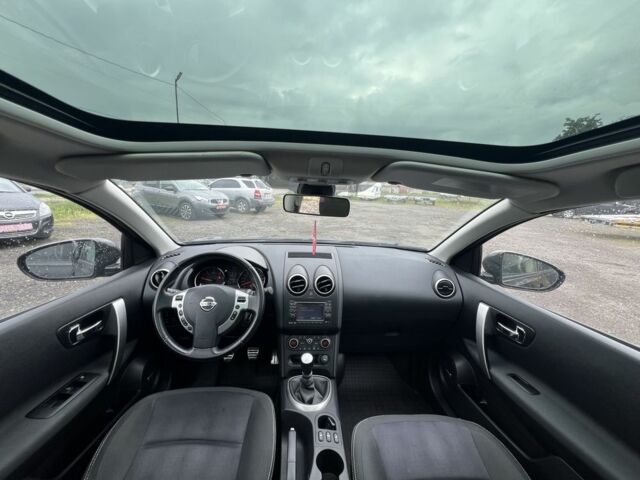 Черный Ниссан Кашкай, объемом двигателя 1.6 л и пробегом 226 тыс. км за 11555 $, фото 14 на Automoto.ua