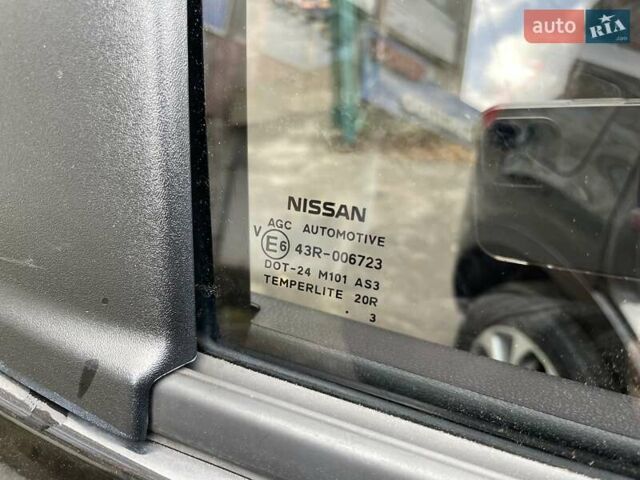 Чорний Ніссан Кашкай, об'ємом двигуна 1.6 л та пробігом 224 тис. км за 12400 $, фото 61 на Automoto.ua