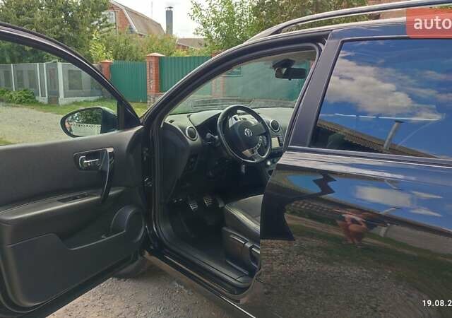 Черный Ниссан Кашкай, объемом двигателя 1.6 л и пробегом 203 тыс. км за 12700 $, фото 13 на Automoto.ua