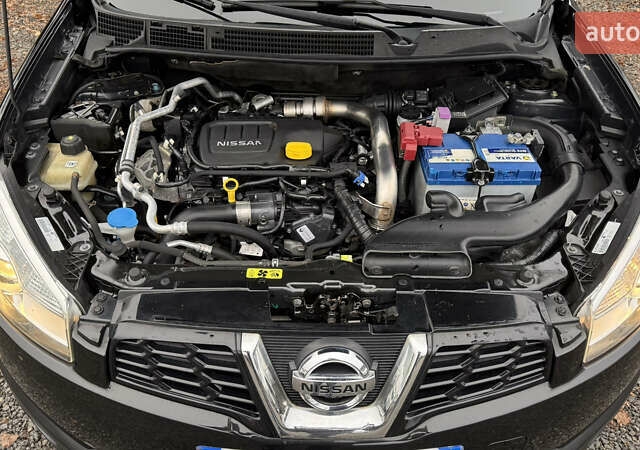 Черный Ниссан Кашкай, объемом двигателя 1.6 л и пробегом 263 тыс. км за 11700 $, фото 39 на Automoto.ua