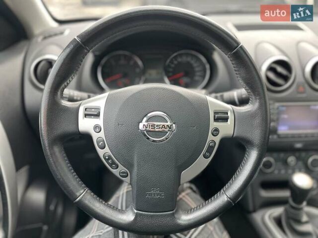 Чорний Ніссан Кашкай, об'ємом двигуна 1.6 л та пробігом 224 тис. км за 12400 $, фото 64 на Automoto.ua