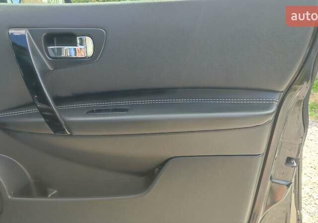 Черный Ниссан Кашкай, объемом двигателя 1.6 л и пробегом 203 тыс. км за 12700 $, фото 28 на Automoto.ua