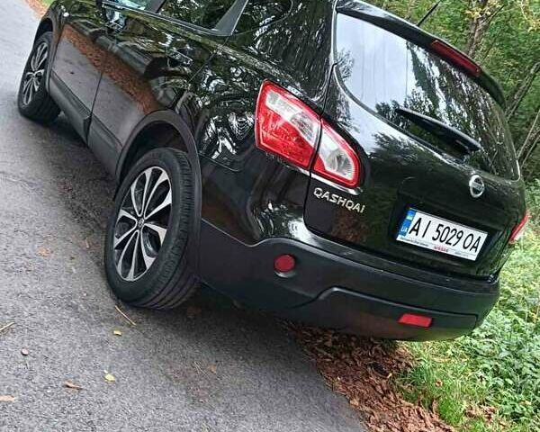 Черный Ниссан Кашкай, объемом двигателя 1.5 л и пробегом 210 тыс. км за 12500 $, фото 11 на Automoto.ua