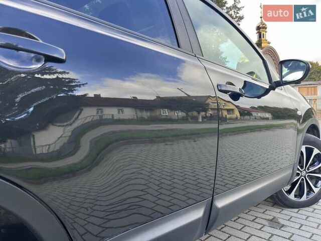 Черный Ниссан Кашкай, объемом двигателя 2 л и пробегом 240 тыс. км за 12800 $, фото 25 на Automoto.ua