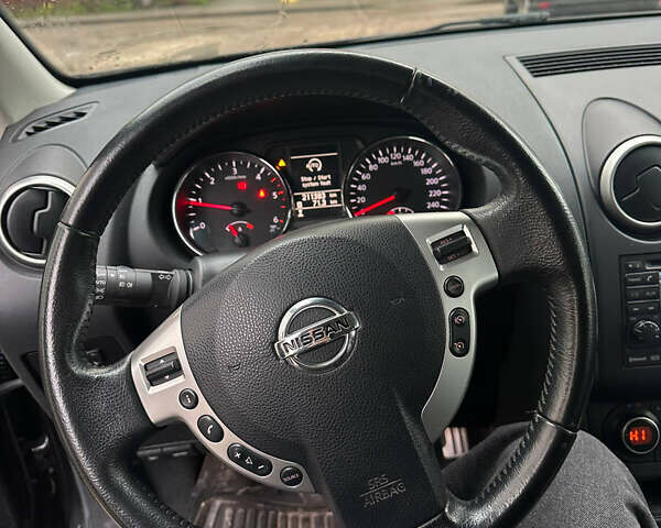 Чорний Ніссан Кашкай, об'ємом двигуна 1.6 л та пробігом 211 тис. км за 11950 $, фото 16 на Automoto.ua