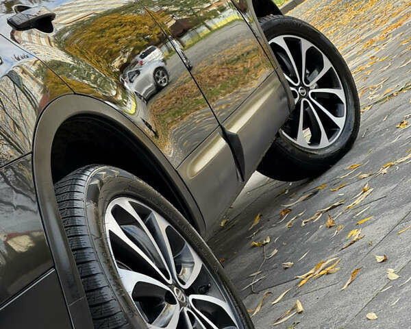 Черный Ниссан Кашкай, объемом двигателя 1.5 л и пробегом 172 тыс. км за 11999 $, фото 26 на Automoto.ua