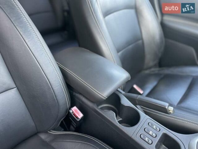 Чорний Ніссан Кашкай, об'ємом двигуна 1.6 л та пробігом 224 тис. км за 12400 $, фото 42 на Automoto.ua