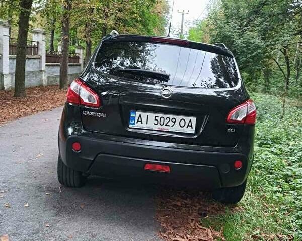 Черный Ниссан Кашкай, объемом двигателя 1.5 л и пробегом 210 тыс. км за 12500 $, фото 6 на Automoto.ua