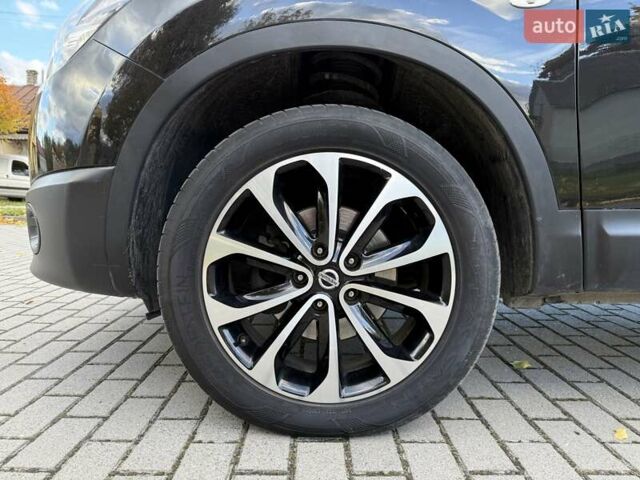 Черный Ниссан Кашкай, объемом двигателя 2 л и пробегом 240 тыс. км за 12599 $, фото 20 на Automoto.ua