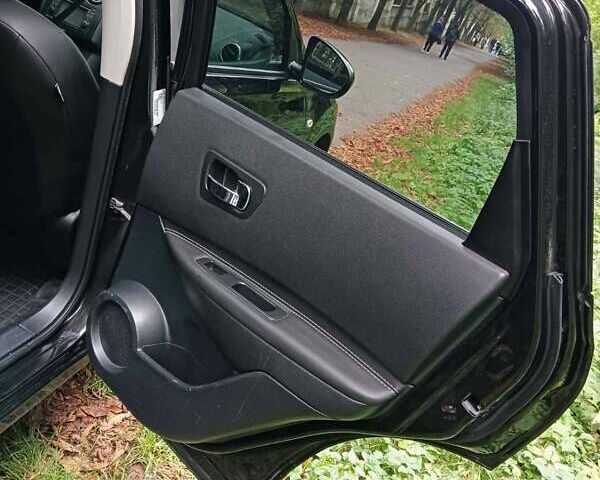 Черный Ниссан Кашкай, объемом двигателя 1.5 л и пробегом 210 тыс. км за 12500 $, фото 15 на Automoto.ua