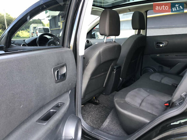 Черный Ниссан Кашкай, объемом двигателя 2 л и пробегом 172 тыс. км за 12250 $, фото 43 на Automoto.ua