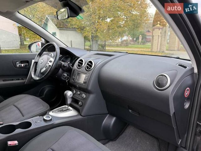 Черный Ниссан Кашкай, объемом двигателя 2 л и пробегом 240 тыс. км за 12599 $, фото 56 на Automoto.ua