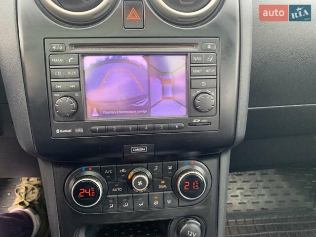 Черный Ниссан Кашкай, объемом двигателя 2 л и пробегом 99 тыс. км за 12200 $, фото 20 на Automoto.ua