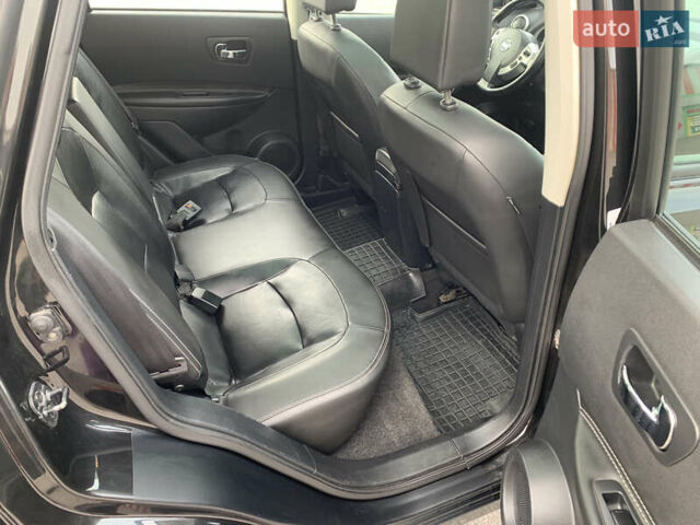 Черный Ниссан Кашкай, объемом двигателя 2 л и пробегом 99 тыс. км за 12200 $, фото 12 на Automoto.ua