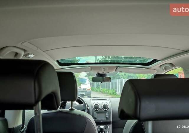 Черный Ниссан Кашкай, объемом двигателя 1.6 л и пробегом 203 тыс. км за 12700 $, фото 23 на Automoto.ua