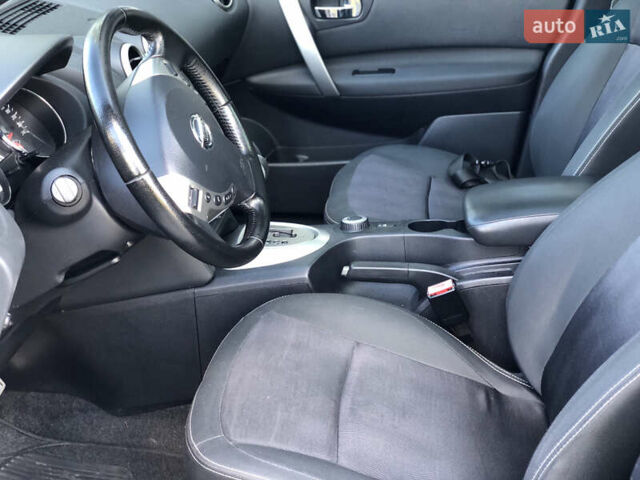 Черный Ниссан Кашкай, объемом двигателя 2 л и пробегом 172 тыс. км за 12250 $, фото 49 на Automoto.ua
