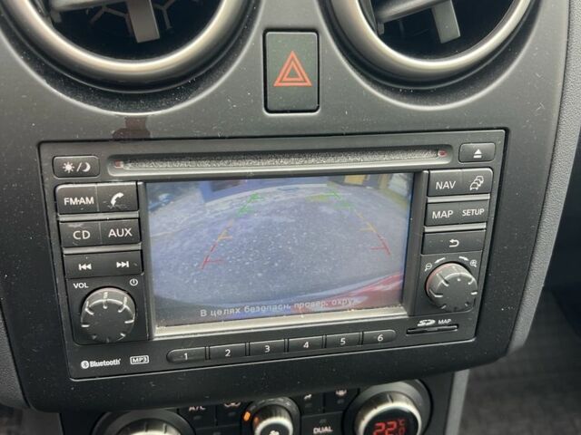 Черный Ниссан Кашкай, объемом двигателя 1.6 л и пробегом 226 тыс. км за 11555 $, фото 10 на Automoto.ua