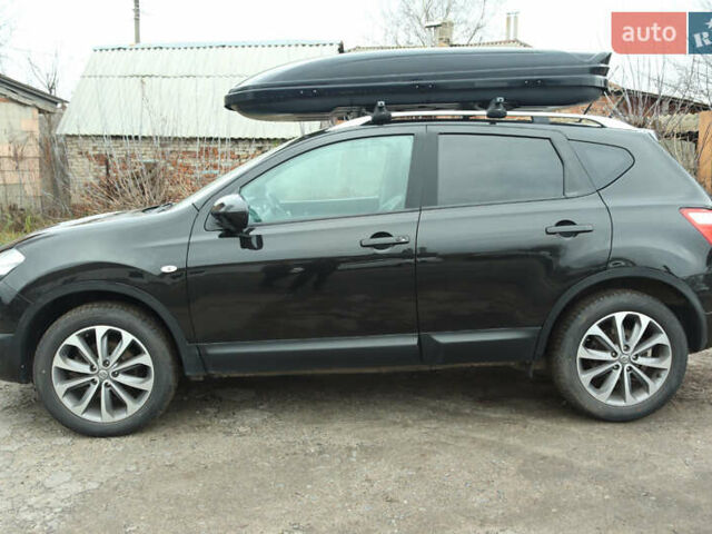 Чорний Ніссан Кашкай, об'ємом двигуна 1.6 л та пробігом 211 тис. км за 12250 $, фото 5 на Automoto.ua