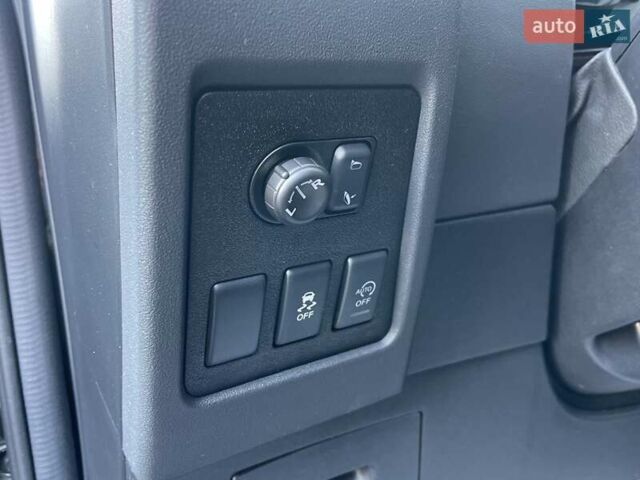 Чорний Ніссан Кашкай, об'ємом двигуна 1.6 л та пробігом 224 тис. км за 12400 $, фото 10 на Automoto.ua