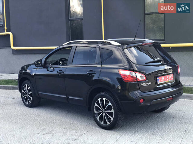 Черный Ниссан Кашкай, объемом двигателя 2 л и пробегом 172 тыс. км за 12250 $, фото 30 на Automoto.ua