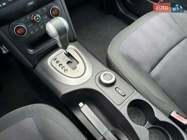 Черный Ниссан Кашкай, объемом двигателя 2 л и пробегом 240 тыс. км за 12599 $, фото 35 на Automoto.ua