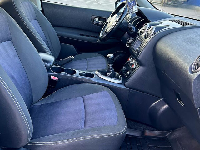 Чорний Ніссан Кашкай, об'ємом двигуна 1.5 л та пробігом 199 тис. км за 11800 $, фото 6 на Automoto.ua