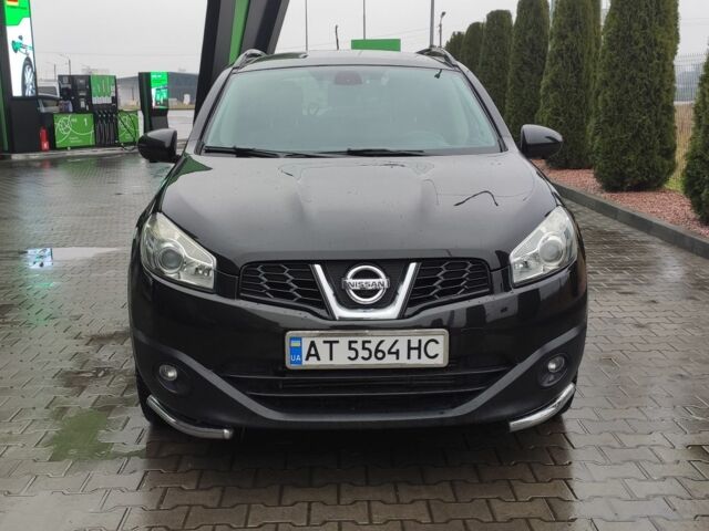 Чорний Ніссан Кашкай, об'ємом двигуна 1.6 л та пробігом 235 тис. км за 10500 $, фото 1 на Automoto.ua