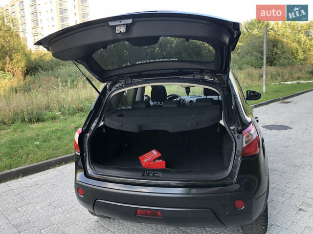 Черный Ниссан Кашкай, объемом двигателя 2 л и пробегом 172 тыс. км за 12250 $, фото 41 на Automoto.ua