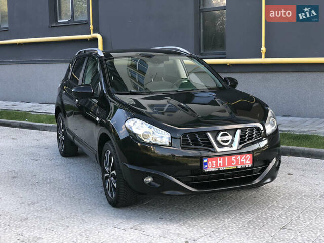 Черный Ниссан Кашкай, объемом двигателя 2 л и пробегом 172 тыс. км за 12250 $, фото 4 на Automoto.ua