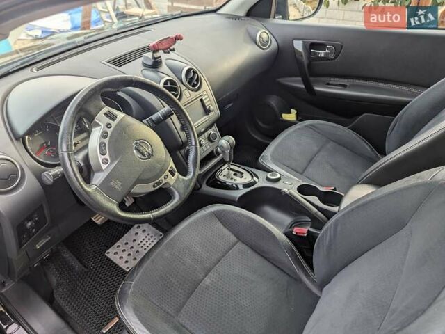 Черный Ниссан Кашкай, объемом двигателя 2 л и пробегом 277 тыс. км за 13000 $, фото 2 на Automoto.ua