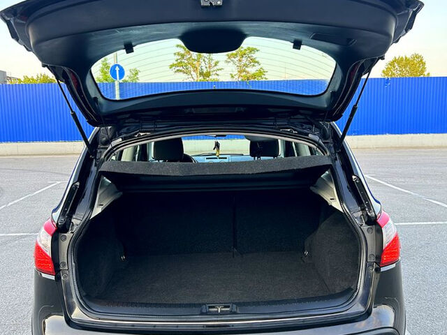 Чорний Ніссан Кашкай, об'ємом двигуна 1.5 л та пробігом 199 тис. км за 11800 $, фото 12 на Automoto.ua