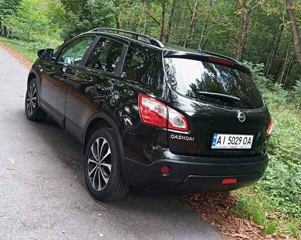 Черный Ниссан Кашкай, объемом двигателя 1.5 л и пробегом 210 тыс. км за 12500 $, фото 4 на Automoto.ua