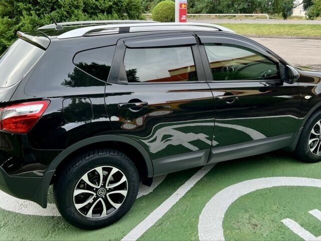 Черный Ниссан Кашкай, объемом двигателя 1.5 л и пробегом 220 тыс. км за 10500 $, фото 1 на Automoto.ua