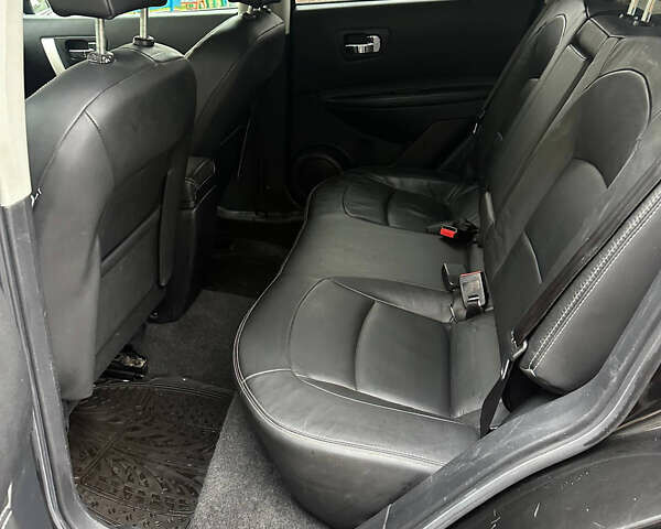 Чорний Ніссан Кашкай, об'ємом двигуна 1.6 л та пробігом 211 тис. км за 11950 $, фото 19 на Automoto.ua