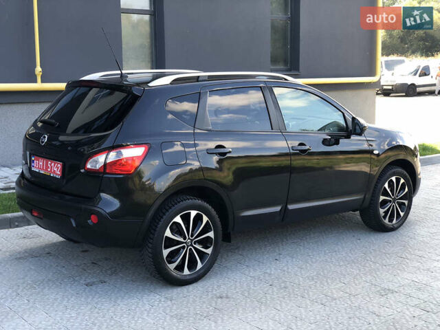 Черный Ниссан Кашкай, объемом двигателя 2 л и пробегом 172 тыс. км за 12250 $, фото 9 на Automoto.ua