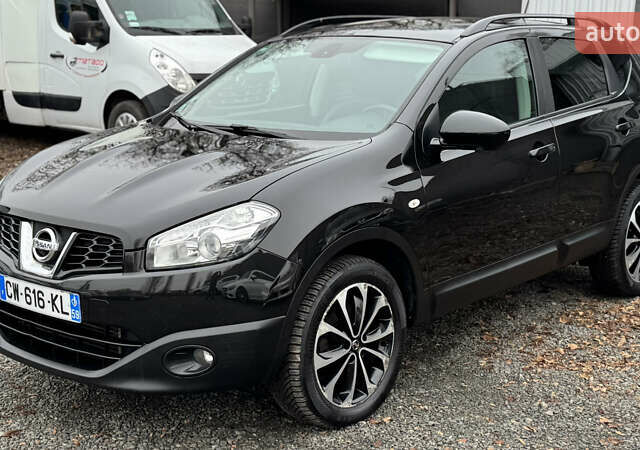 Черный Ниссан Кашкай, объемом двигателя 1.6 л и пробегом 263 тыс. км за 11700 $, фото 6 на Automoto.ua