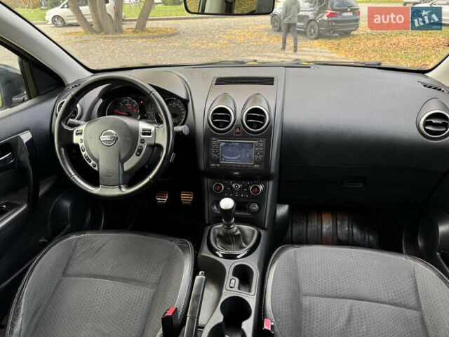 Черный Ниссан Кашкай, объемом двигателя 1.5 л и пробегом 172 тыс. км за 11999 $, фото 66 на Automoto.ua