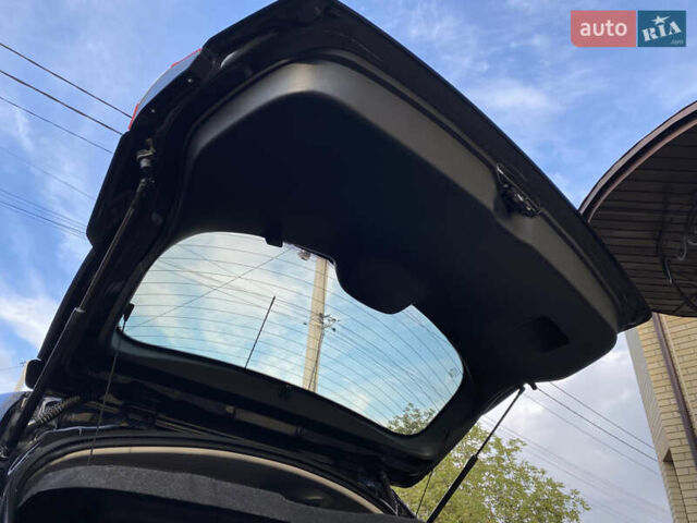 Черный Ниссан Кашкай, объемом двигателя 2 л и пробегом 155 тыс. км за 12200 $, фото 12 на Automoto.ua