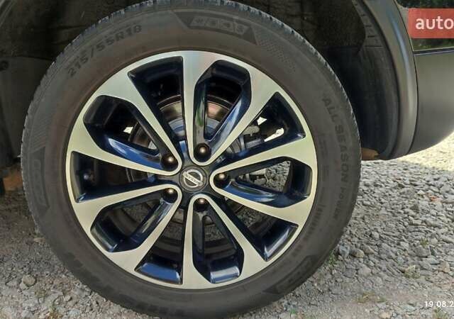 Черный Ниссан Кашкай, объемом двигателя 1.6 л и пробегом 203 тыс. км за 12700 $, фото 32 на Automoto.ua